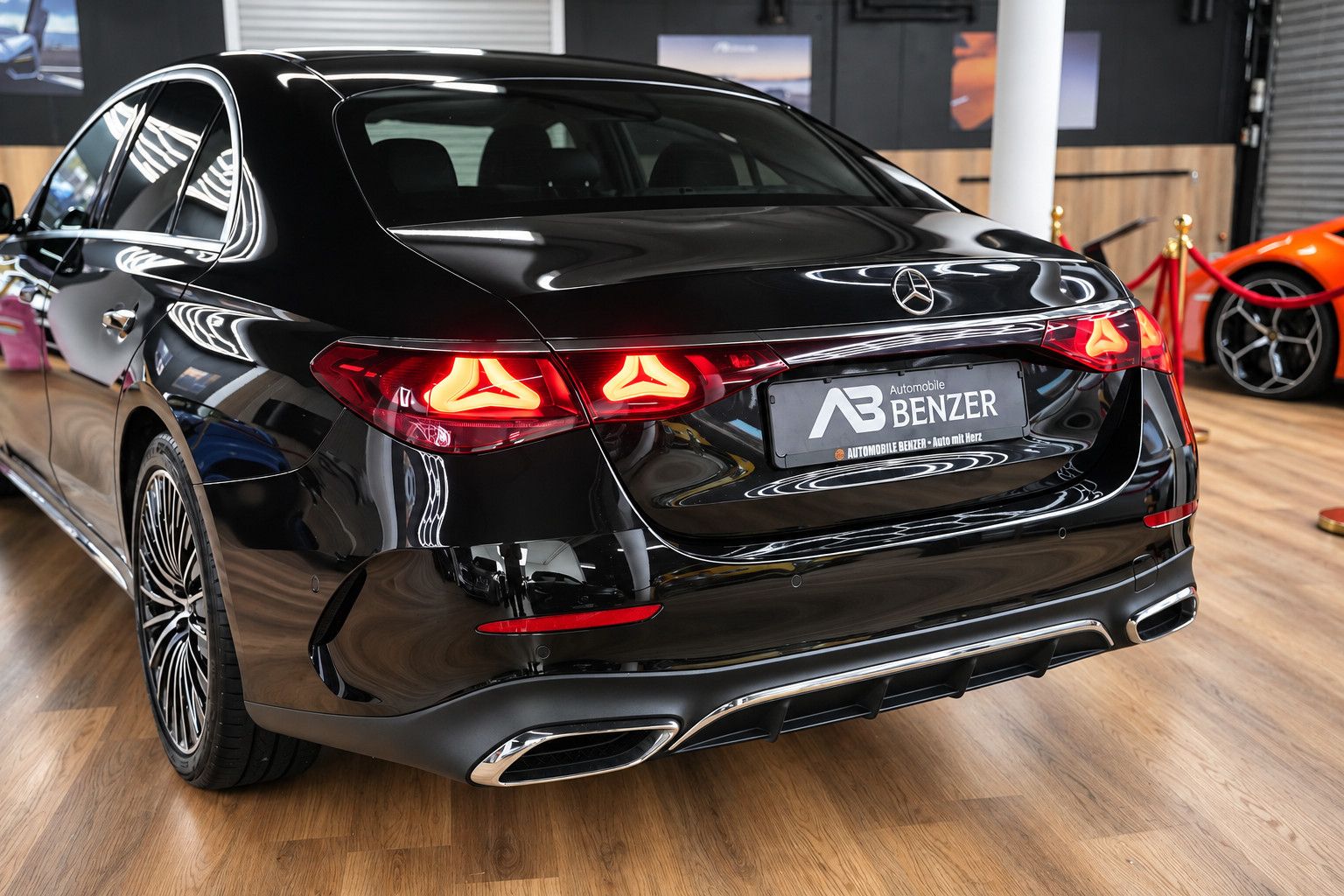 Fahrzeugabbildung Mercedes-Benz E E 220d*AMG*Ambiente*360°*Digital Light*Virtual