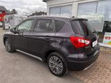 Suzuki SX4 S-Cross 1.6 VVT 4x2 Comfort+ - Suzuki (SX4) S-Cross: Limousine