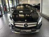 Mercedes-Benz GLA 250 4M Score|Bi-Xenon|AHK|Kamera|Navi|LM18 - schwarze Mercedes-Benz GLA 250