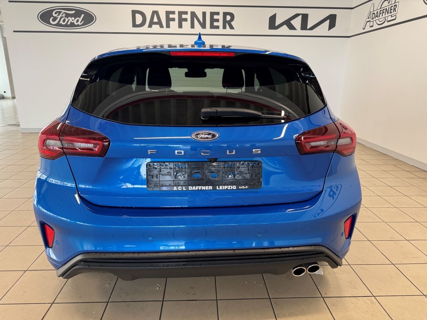 Fahrzeugabbildung Ford Focus ST-Line X B&O VerkehrszeichenER LED Kamera