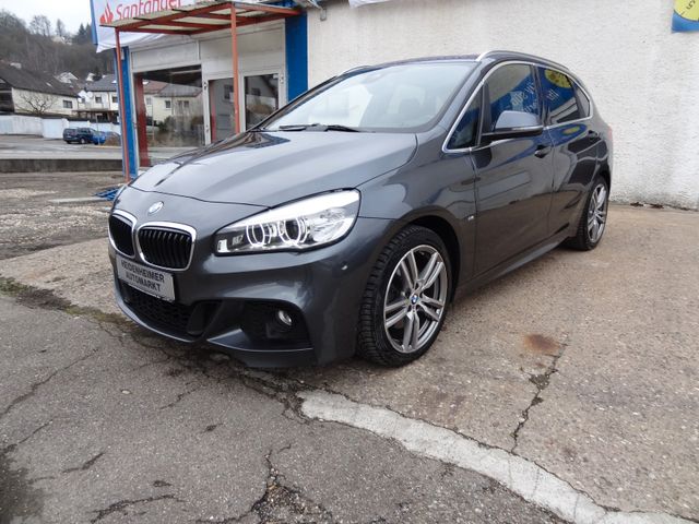 BMW 220 D 63.000Km 4x4/M-Paket/1.Hand/Pano/AHK/Navi