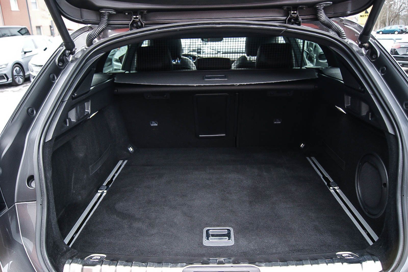 Fahrzeugabbildung Peugeot 508 SW GT Pack  NIGHT-VISION ANHZV SCHIEBEDACH