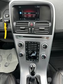 Volvo XC60 - 4