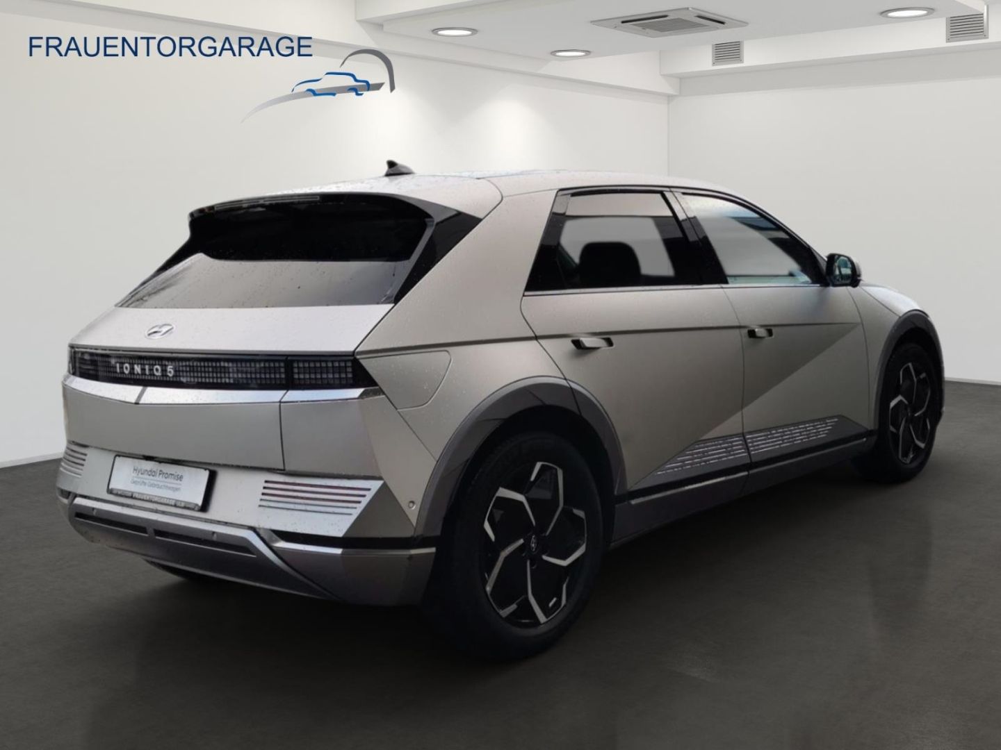 Fahrzeugabbildung Hyundai IONIQ 5 Uniq Elektro HUD Navi Digitales Cockpit