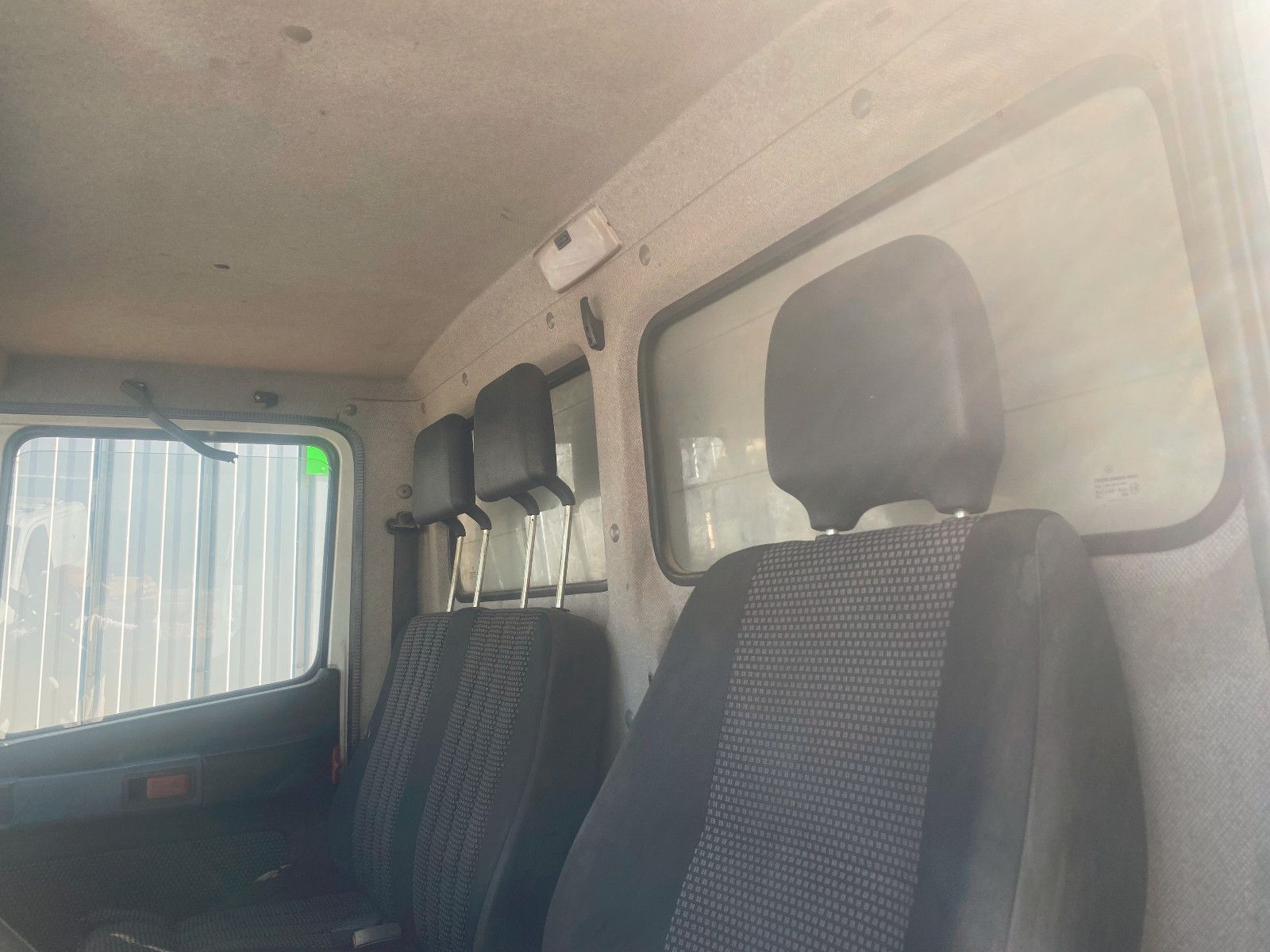 Fahrzeugabbildung Mercedes-Benz Vario FG   / 816 D ,Pritsche Maxi,6-Meter-Ladefl