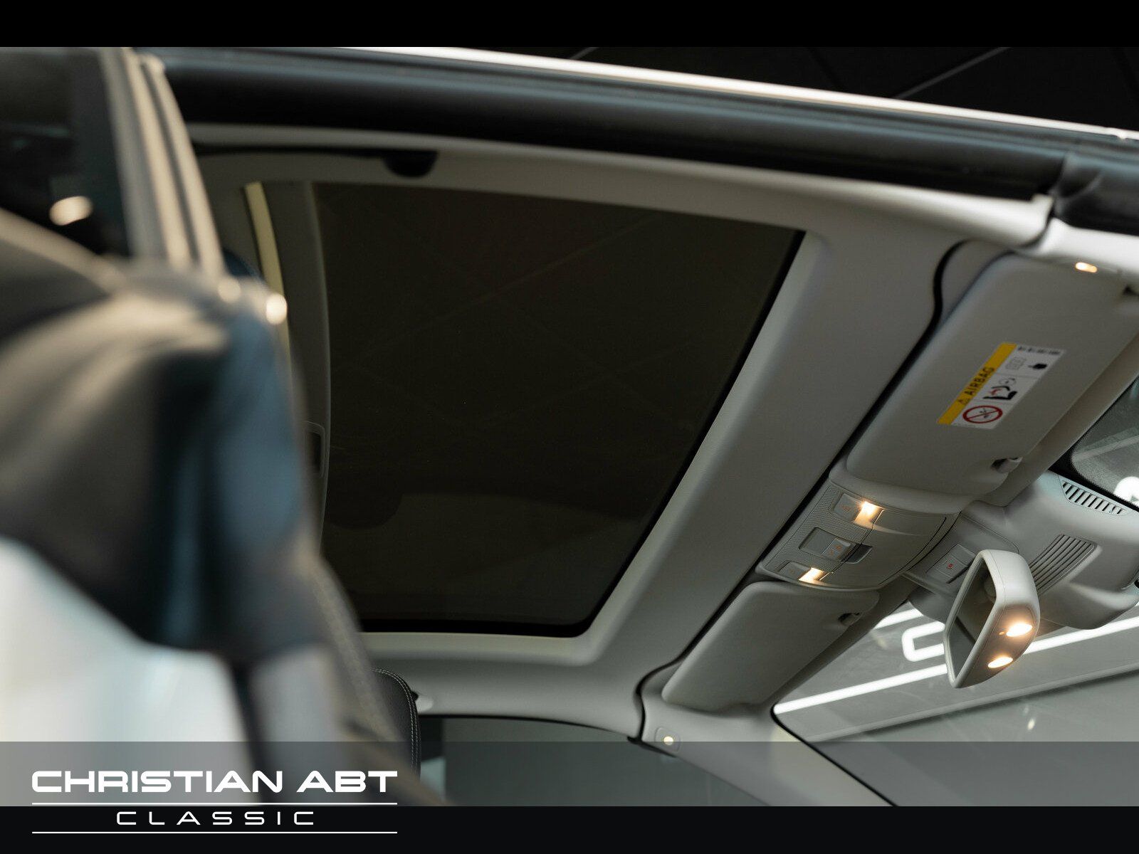 Fahrzeugabbildung Mercedes-Benz SL 500 COMAND/Pano.-Dach/Distronic/Autom./LED