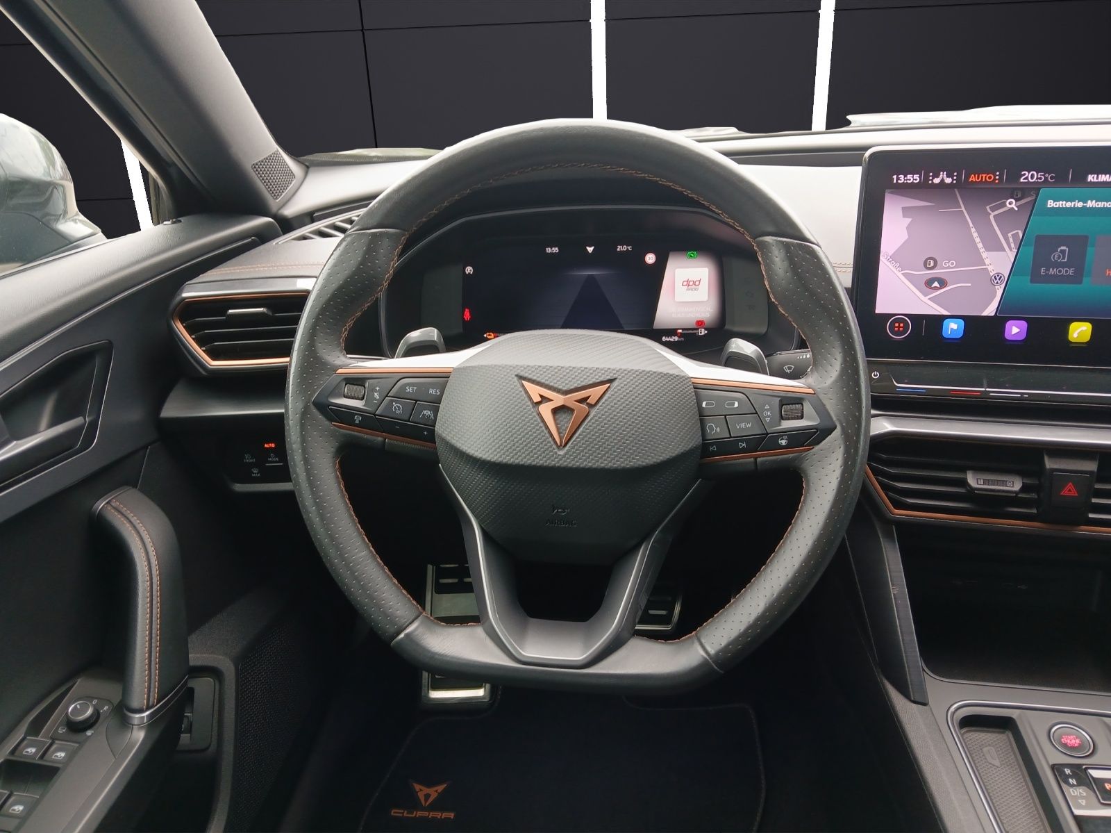 Fahrzeugabbildung CUPRA Formentor VZ e-HYBRID DSG LED ACC NAVI RFK SH 19