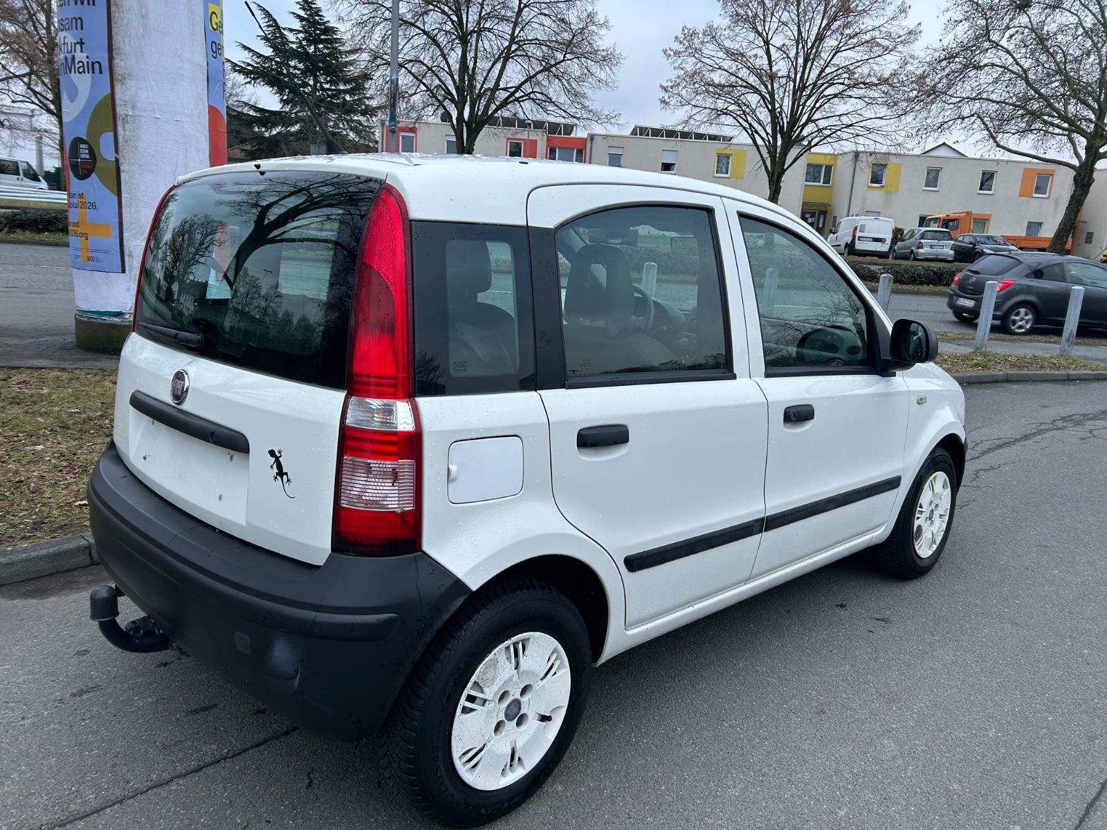 Fiat Panda 1.1 8V Active*AHK*STADTFLITZER*TOP ANGEBOT