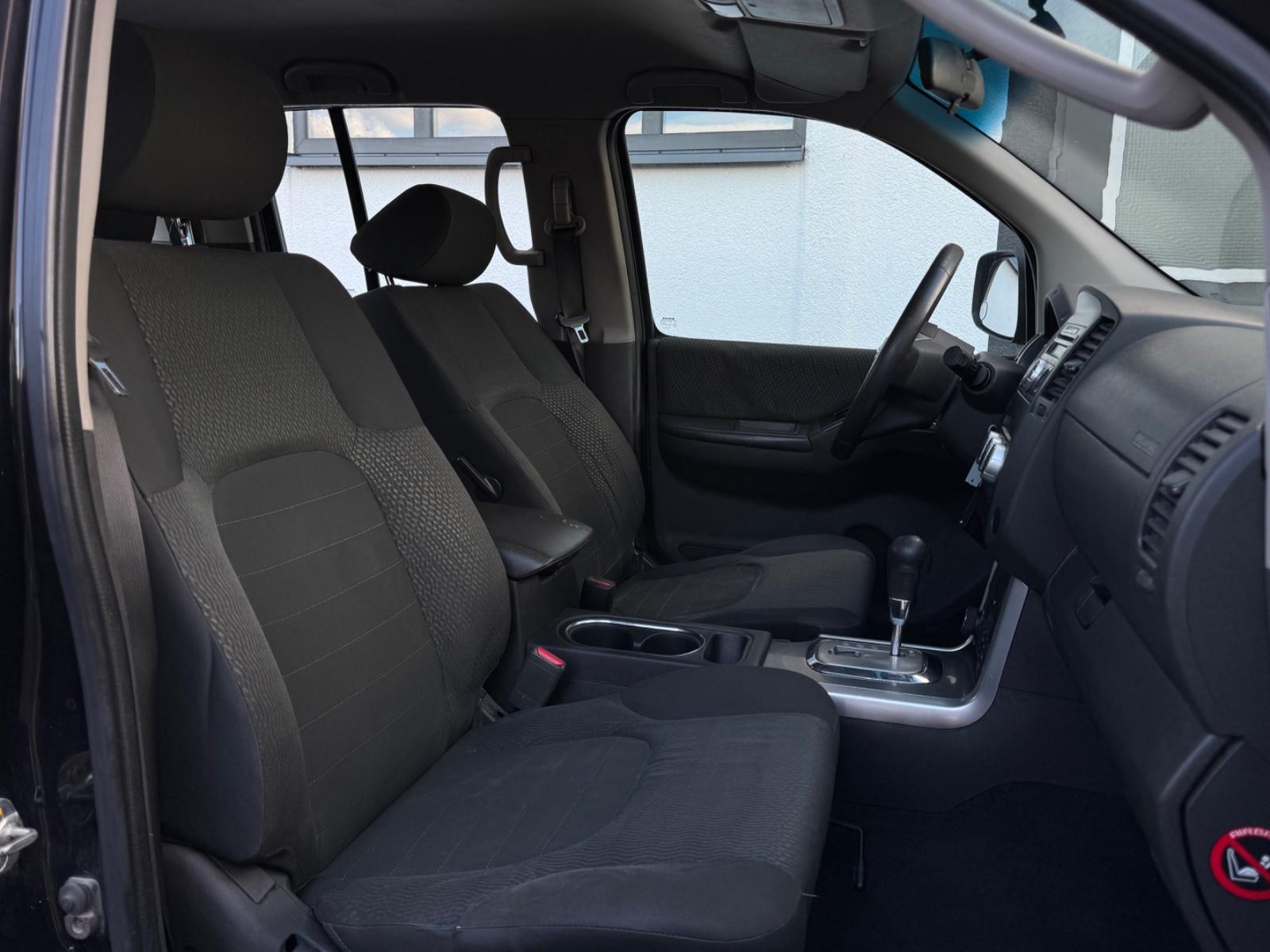 NISSAN NAVARA 190CH PICKUP DOUBLE CABINE SE 4X4