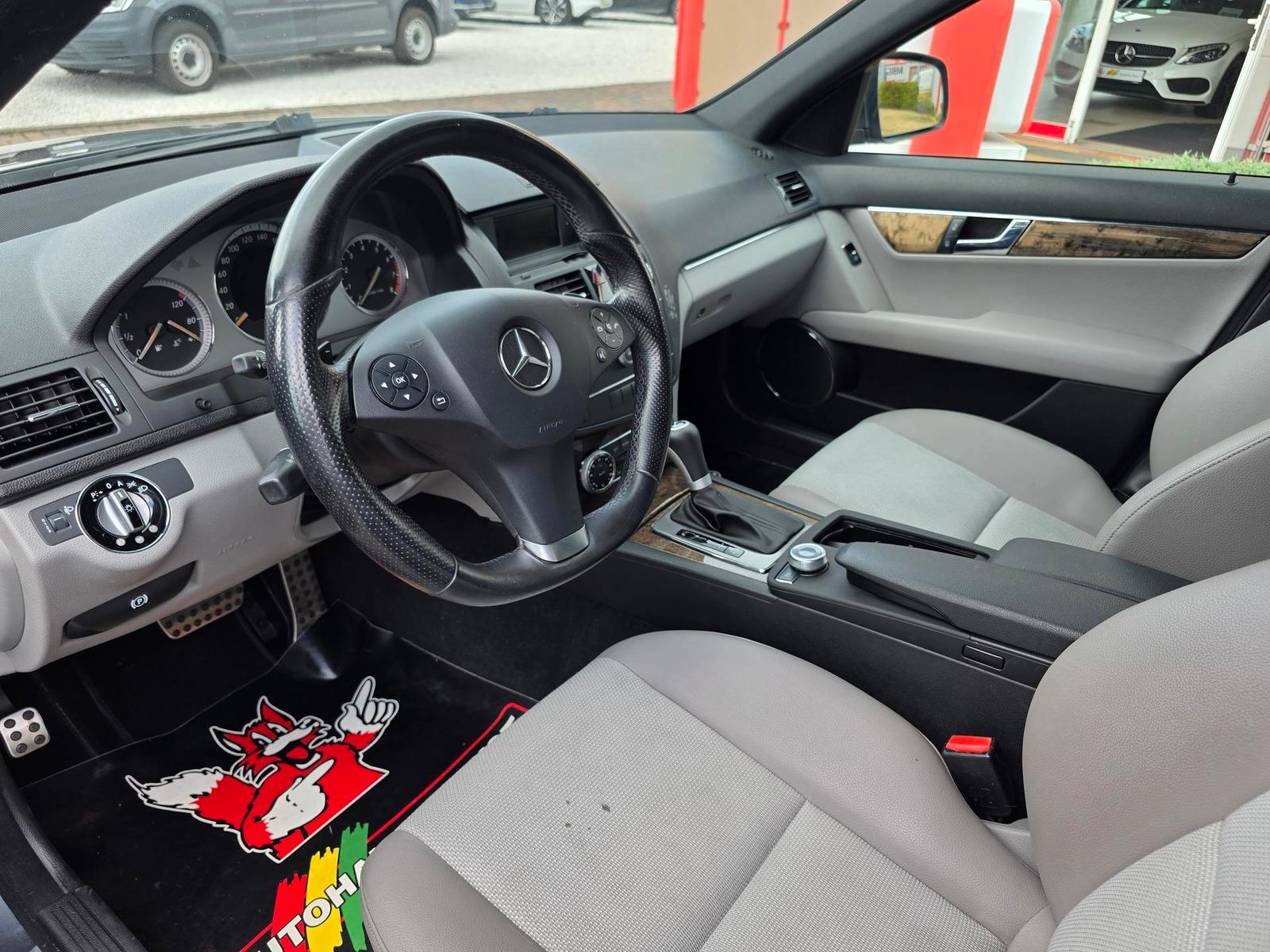 Mercedes-Benz C200 2007 — photo 14
