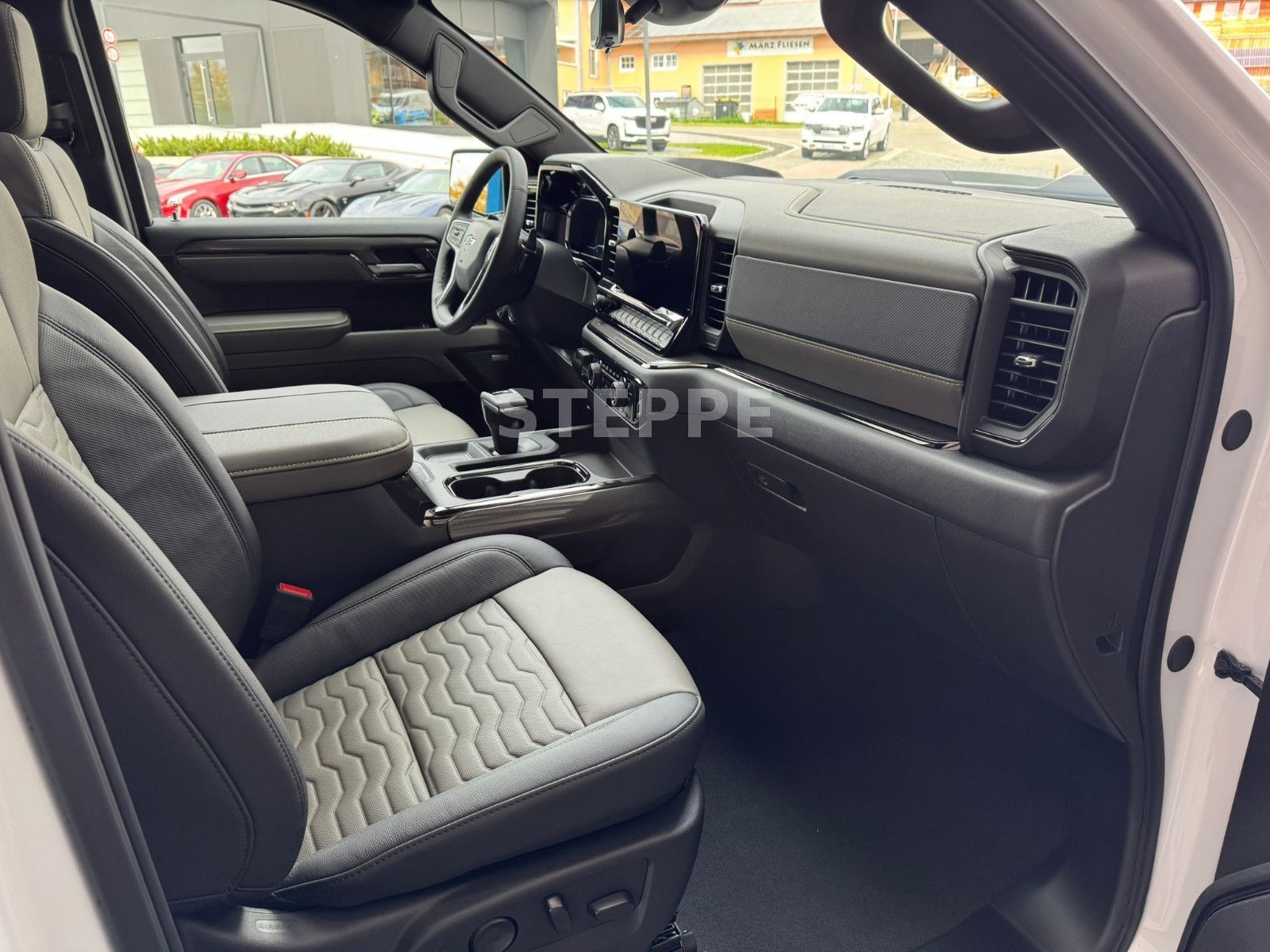 Chevrolet 2025 Silverado ZR2 6,2V8 Crewcab Tech-Pack. AHK