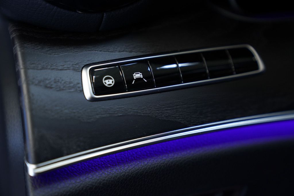Mercedes Benz E 200