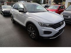 Fahrzeugabbildung Volkswagen T-Roc 4Motion 1hd Navi Tempo Panoo Scheckheftge