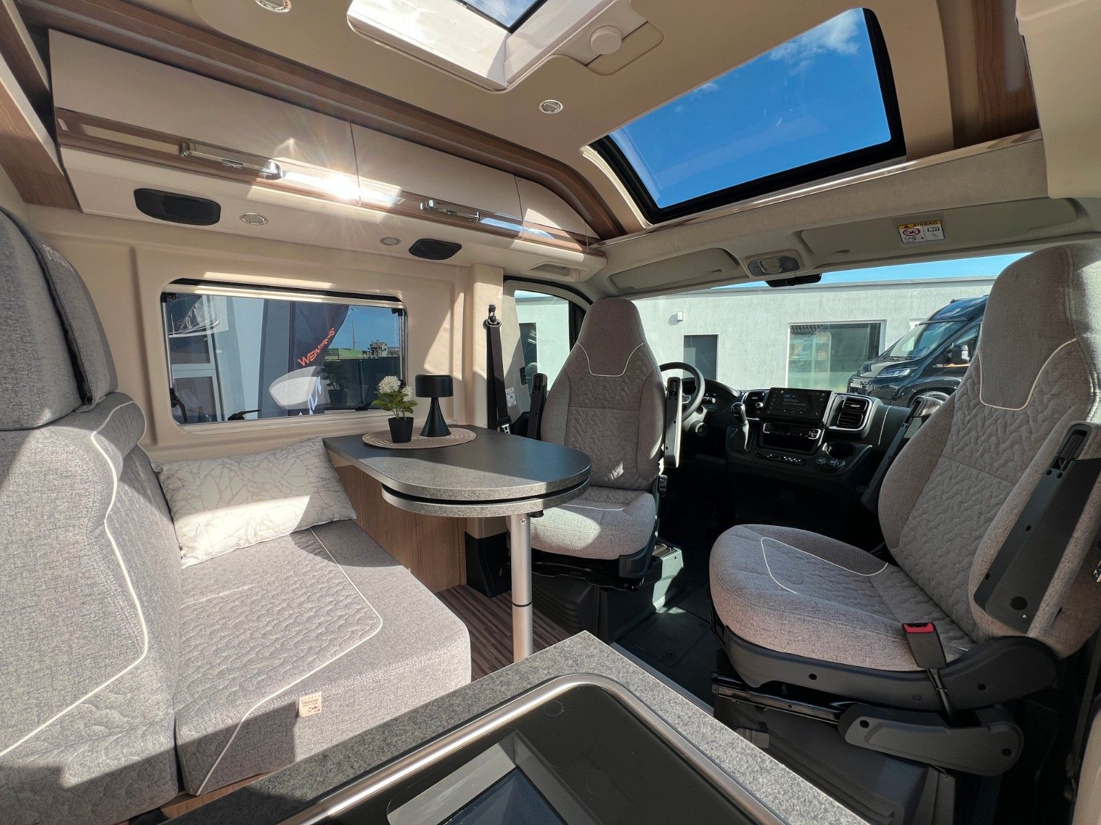 Fahrzeugabbildung Malibu Van diversity GT skyview 640 LE K