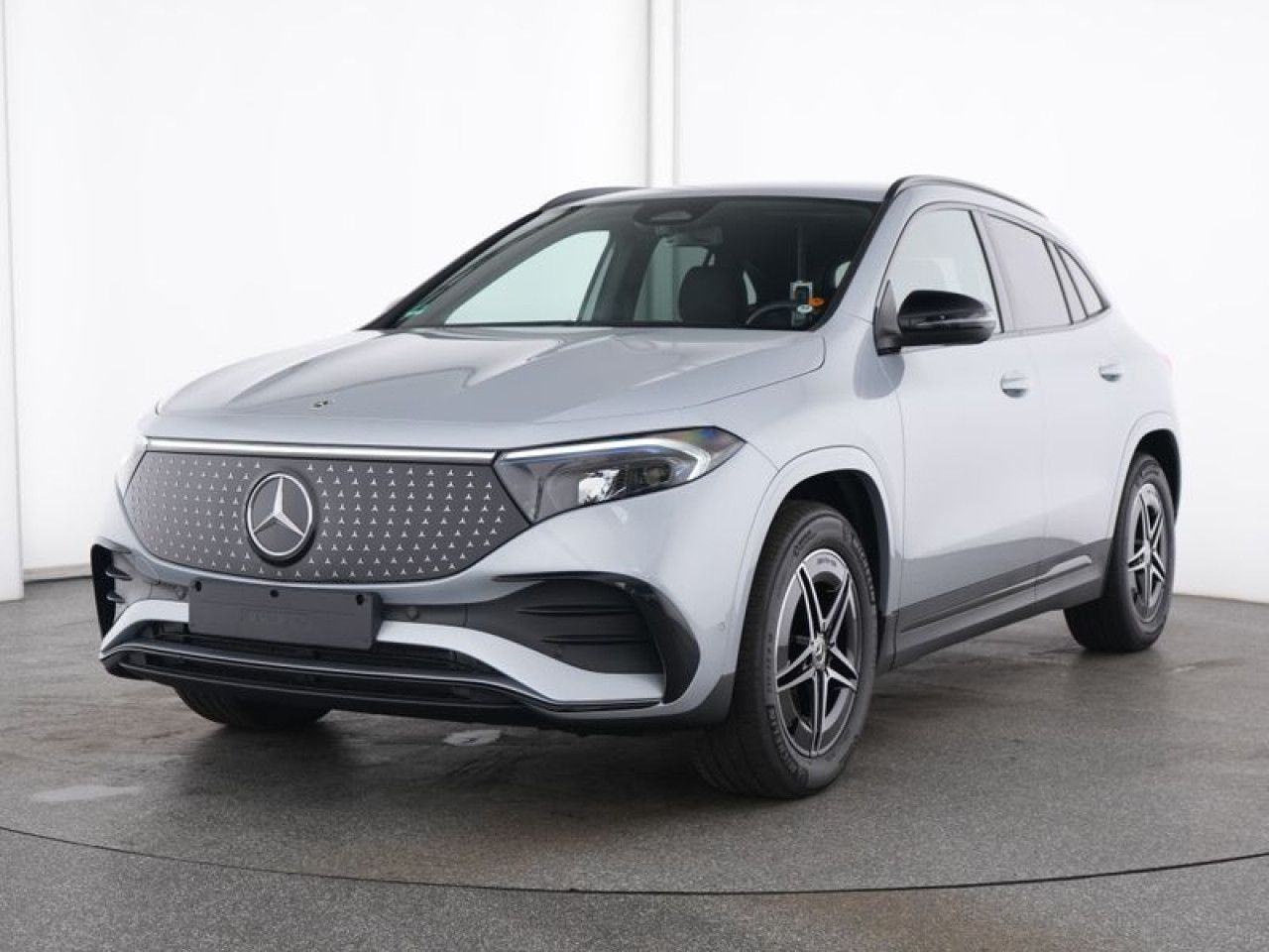 Mercedes-Benz EQA 350 4M+AMG+NIGHT+5 J.GARANTIE+2000 EUR BONUS imagem 2