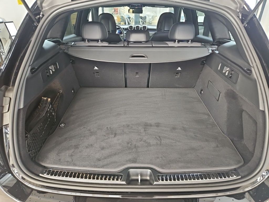 Fahrzeugabbildung Mercedes-Benz GLC 200 4MATIC +360+AHK+Winter+Akustikglas+LED+
