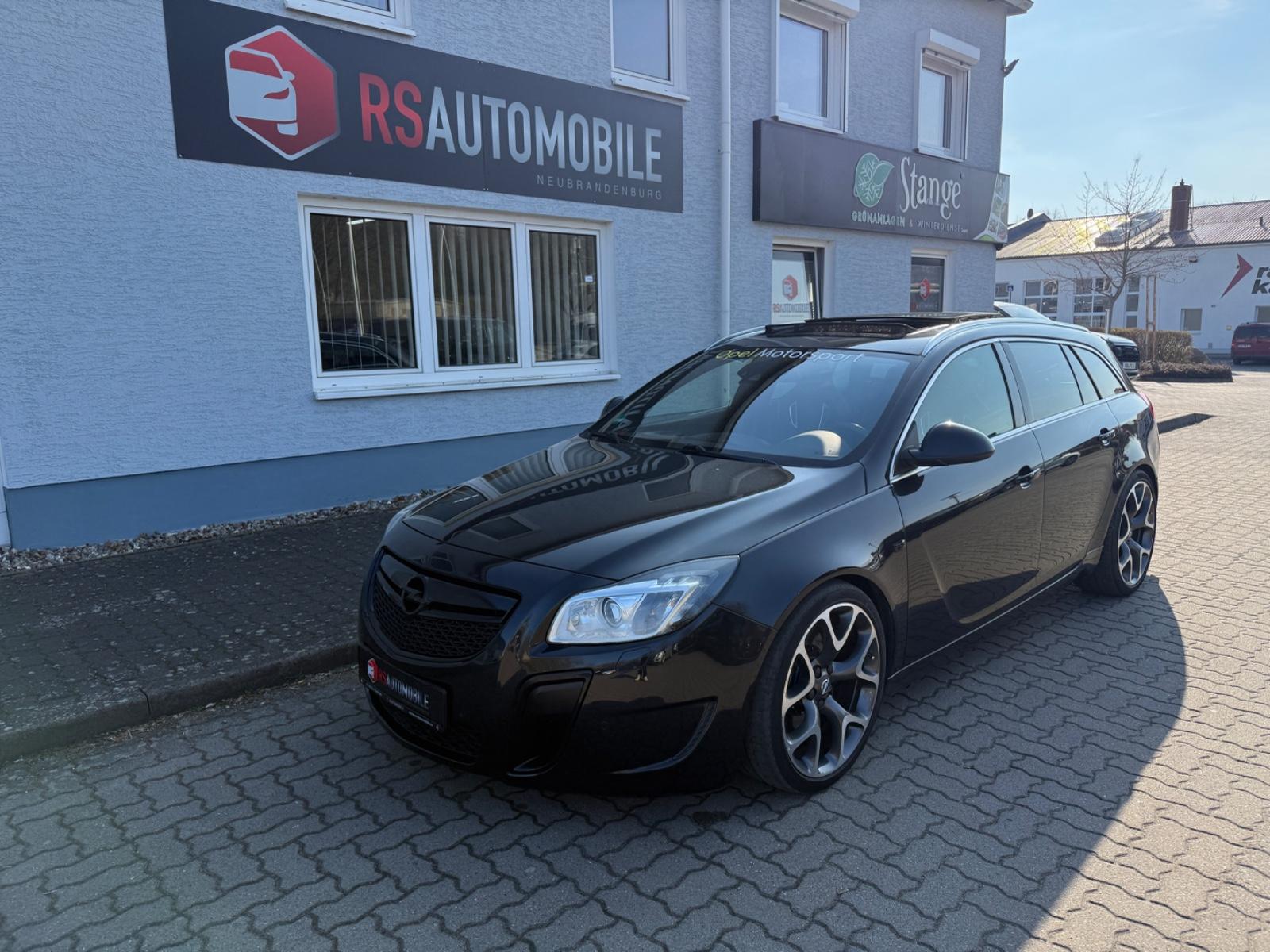 Opel Insignia A Sports Tourer OPC 4x4*Panorama