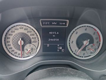 Mercedes A 180 - 9