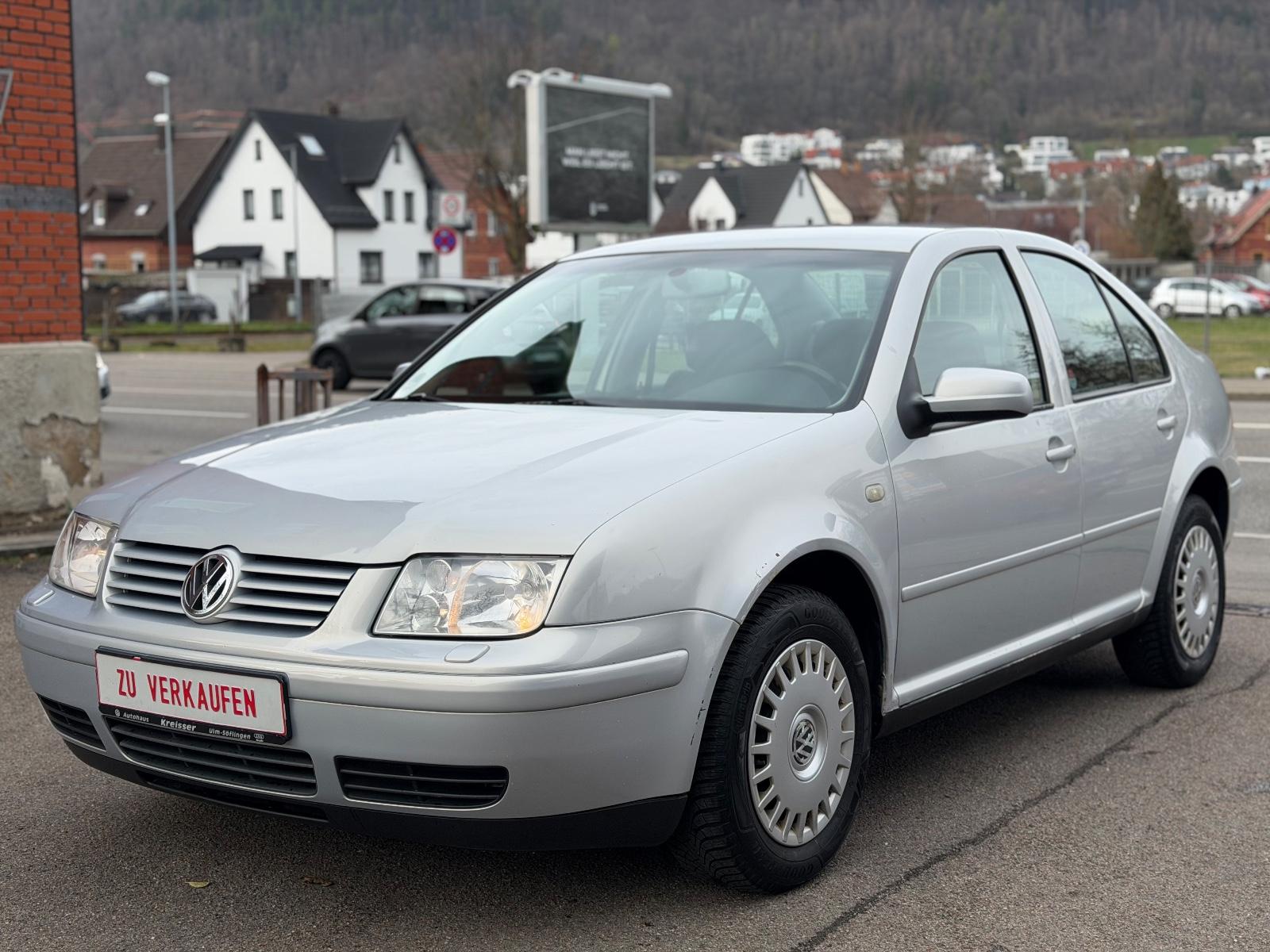 Volkswagen BORA 1.6 KLİMA 3.HAND TÜV 01/28 TOP