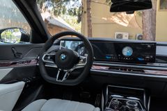 BMW 740 – 9 / 30