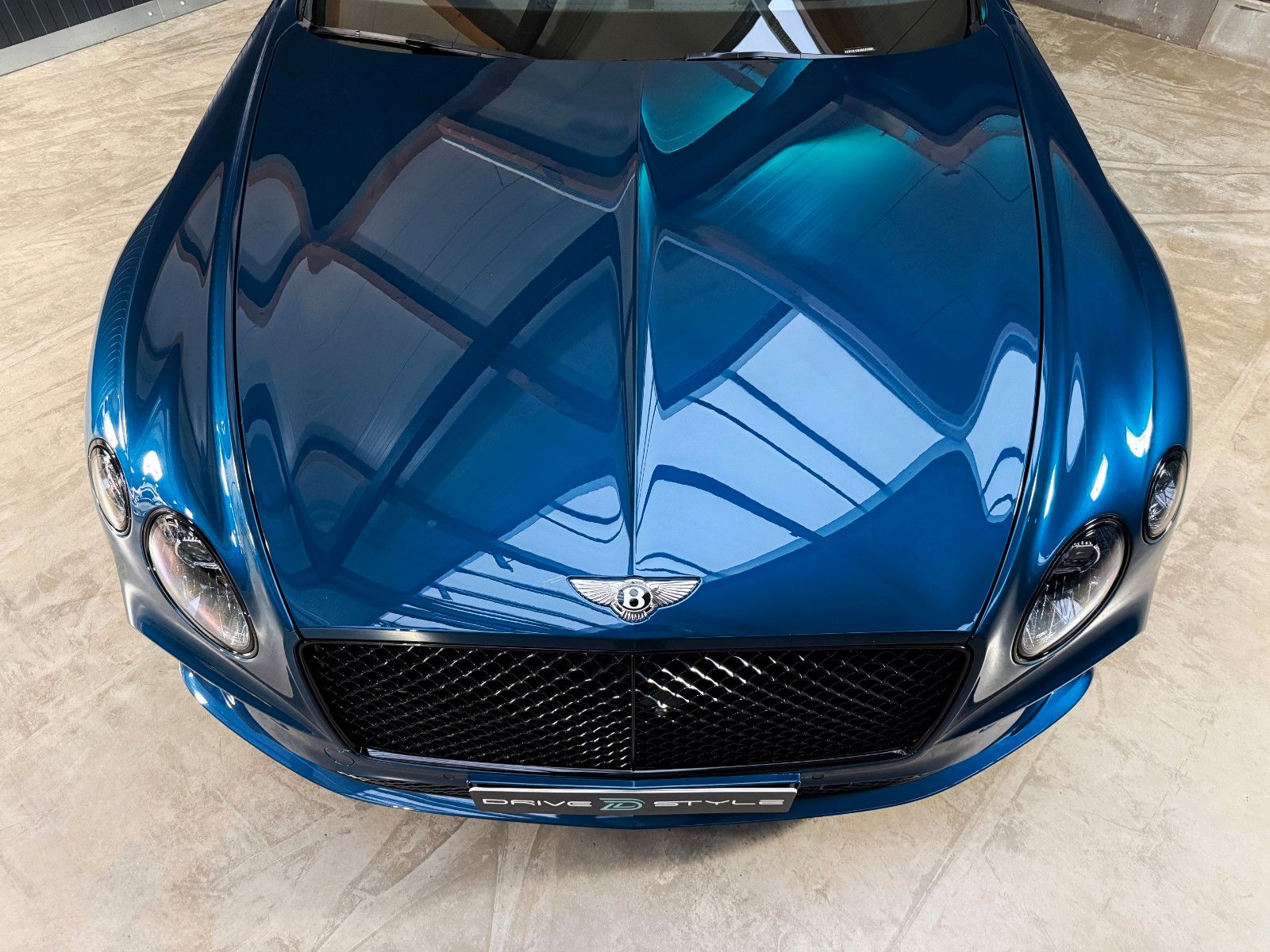 Fahrzeugabbildung Bentley Continental GT 6.0 W12 Speed Mulliner