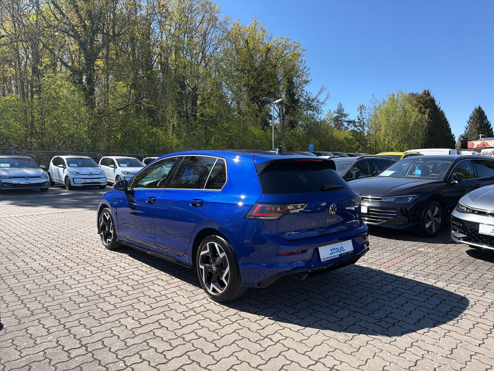 Golf R-Line eTSi Matrix Apple CarPlay AZV