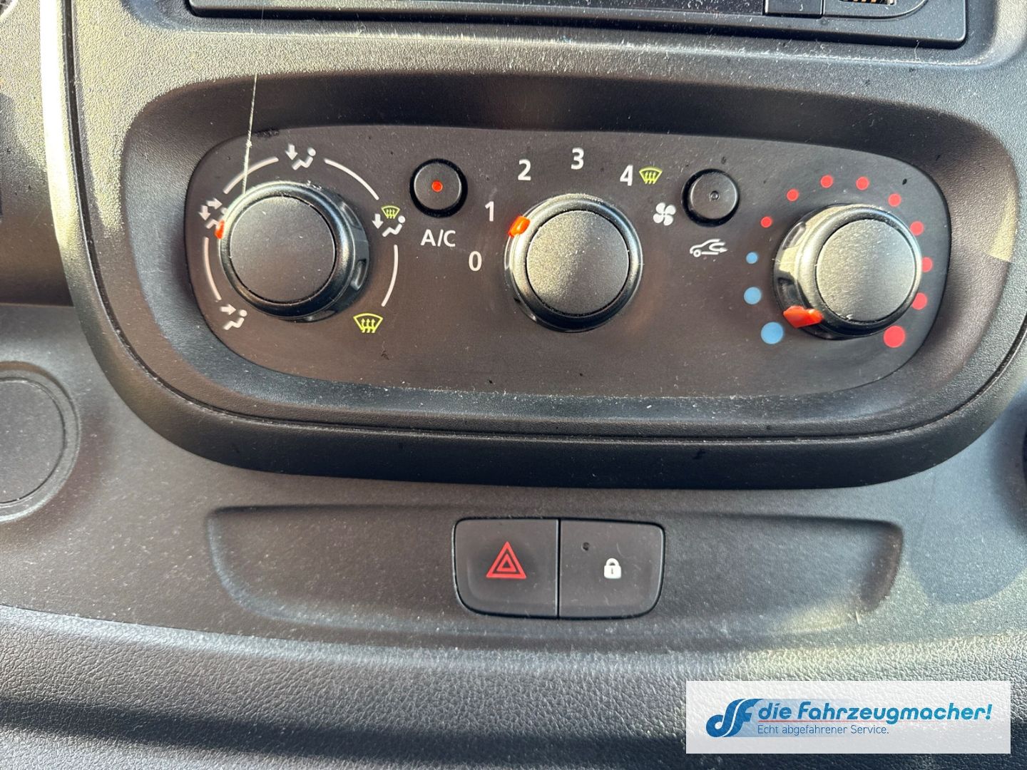 Fahrzeugabbildung Opel Vivaro B Kasten L1H1 2,7t 1.6 CDTI *8108 *EXPORT