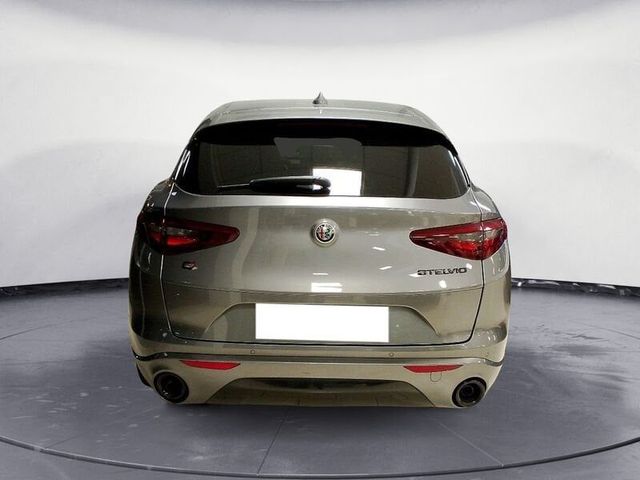 Alfa Romeo Stelvio 2.2 Turbodiesel 210 CV AT8 Q4