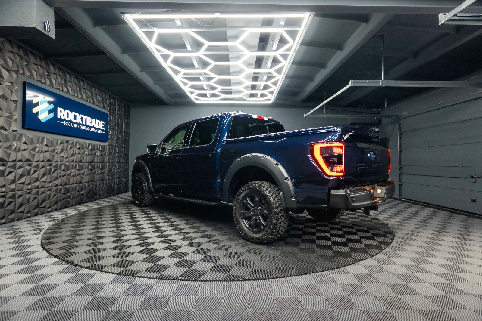 Fahrzeugabbildung Ford F150 5.0 V8 4x4 LARIAT RAPTOR SupCrew *LED*B&O*