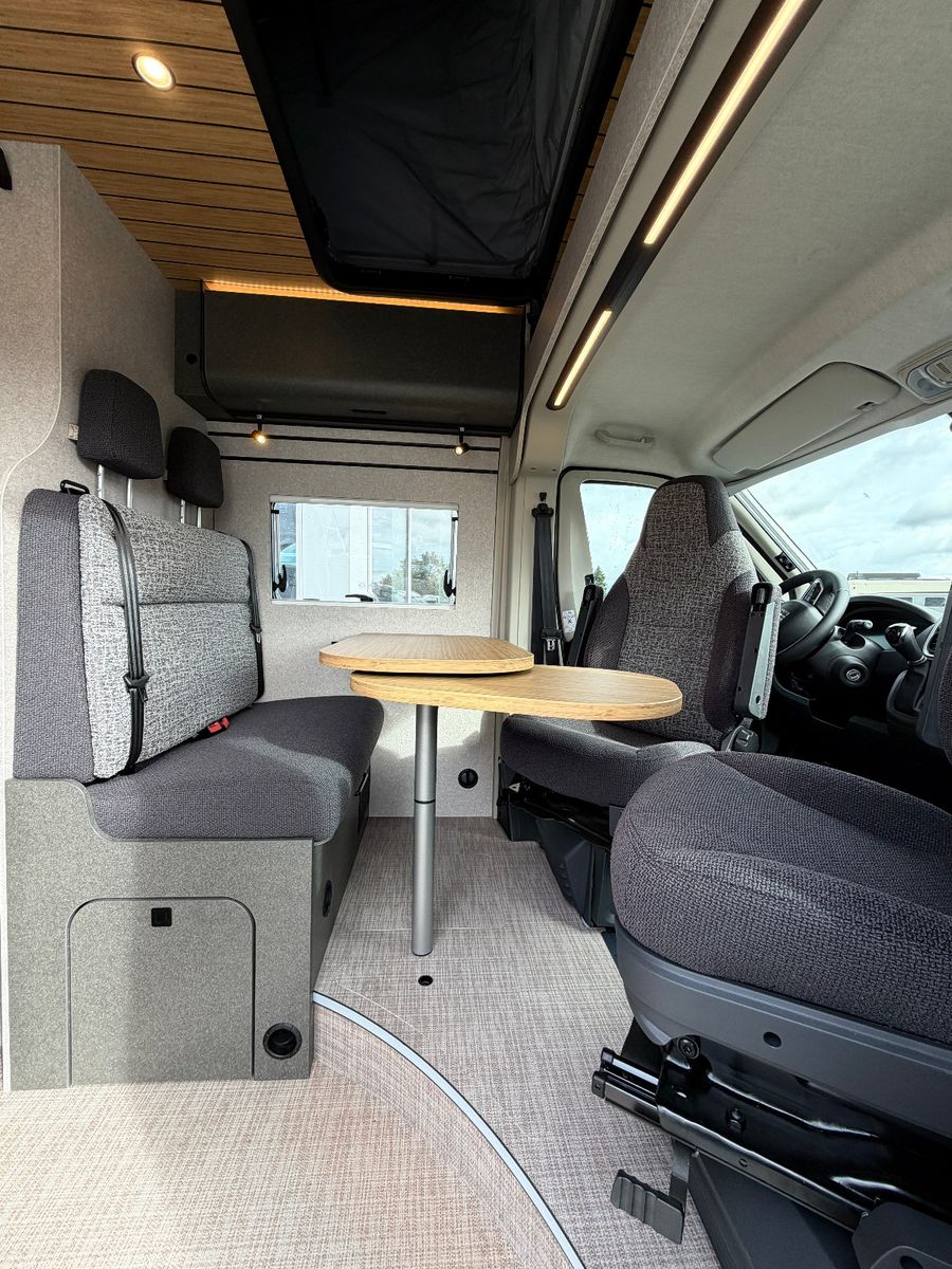 Fahrzeugabbildung HYMER / ERIBA / HYMERCAR Redwood 600 Trail