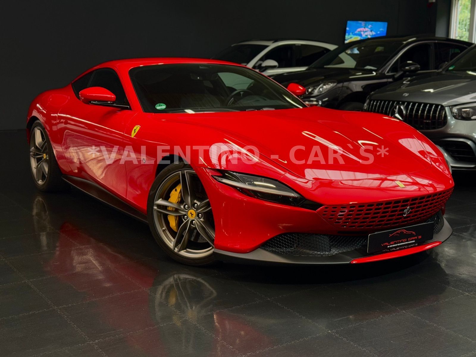 FERRARI Roma
