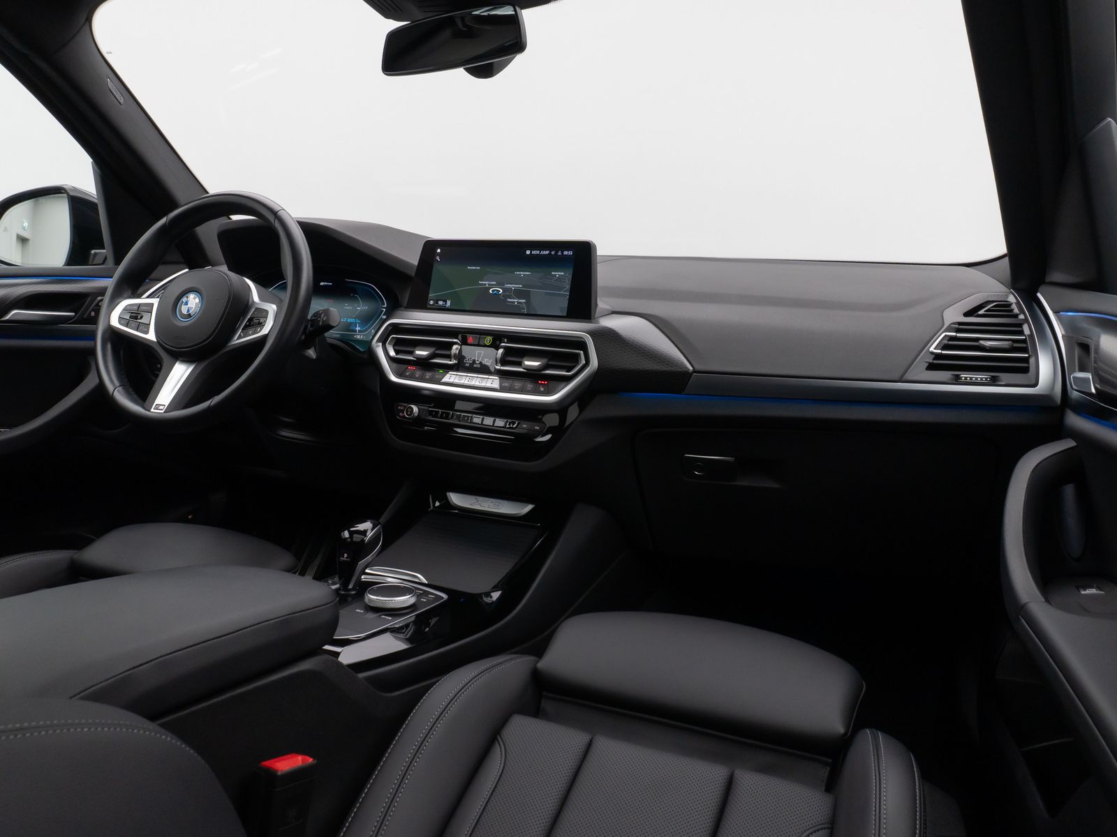 Fahrzeugabbildung BMW X3 xD30e M Sport Panorama Laser 360°HUD Komfort