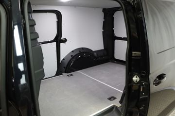 Volkswagen Caddy Cargo Maxi 2.0 DSG AHK StHz 2mal Schiebet.