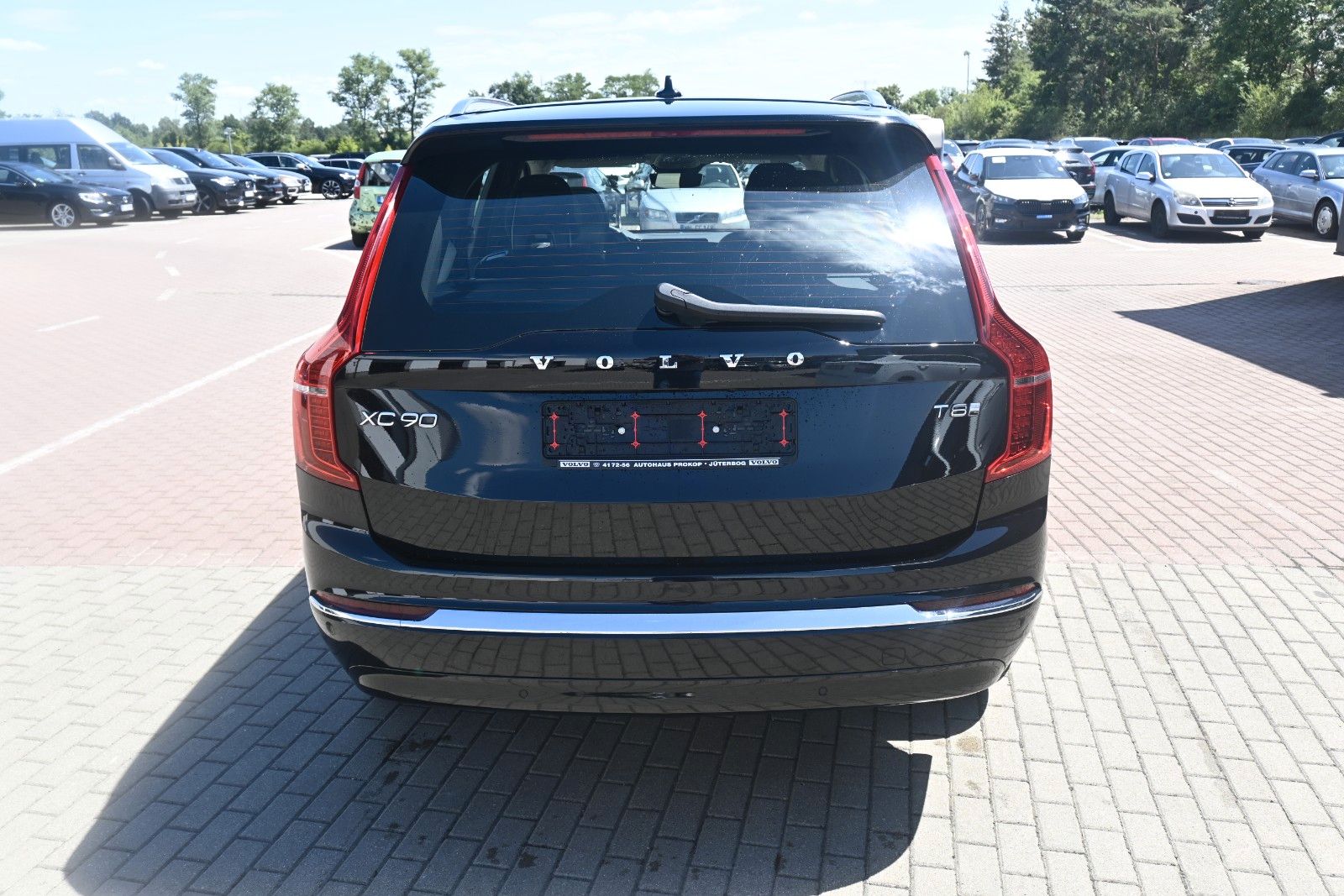 Fahrzeugabbildung Volvo XC90 T8 Ultra Bright AWD*Pano*HUD*STHZG*H&K*
