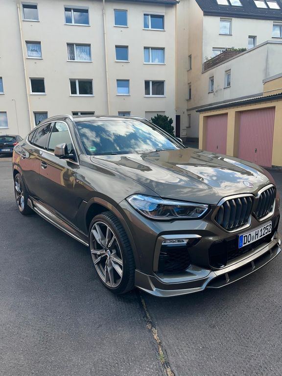 Image of BMW X6 M50