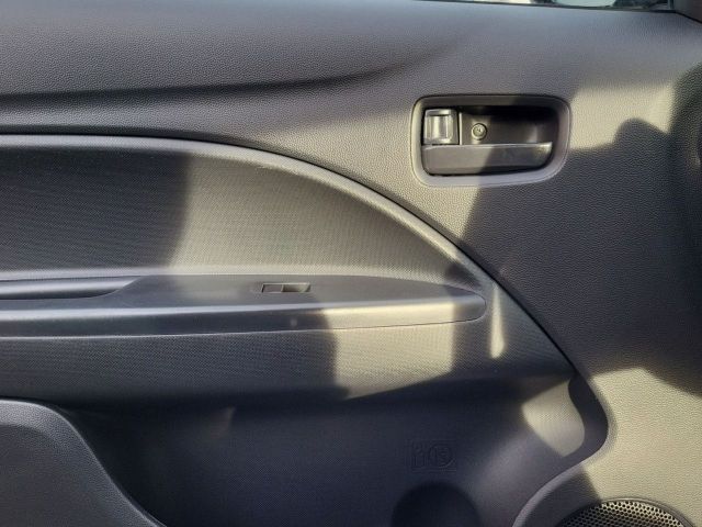 Mitsubishi Space Star 1.0 EDITION