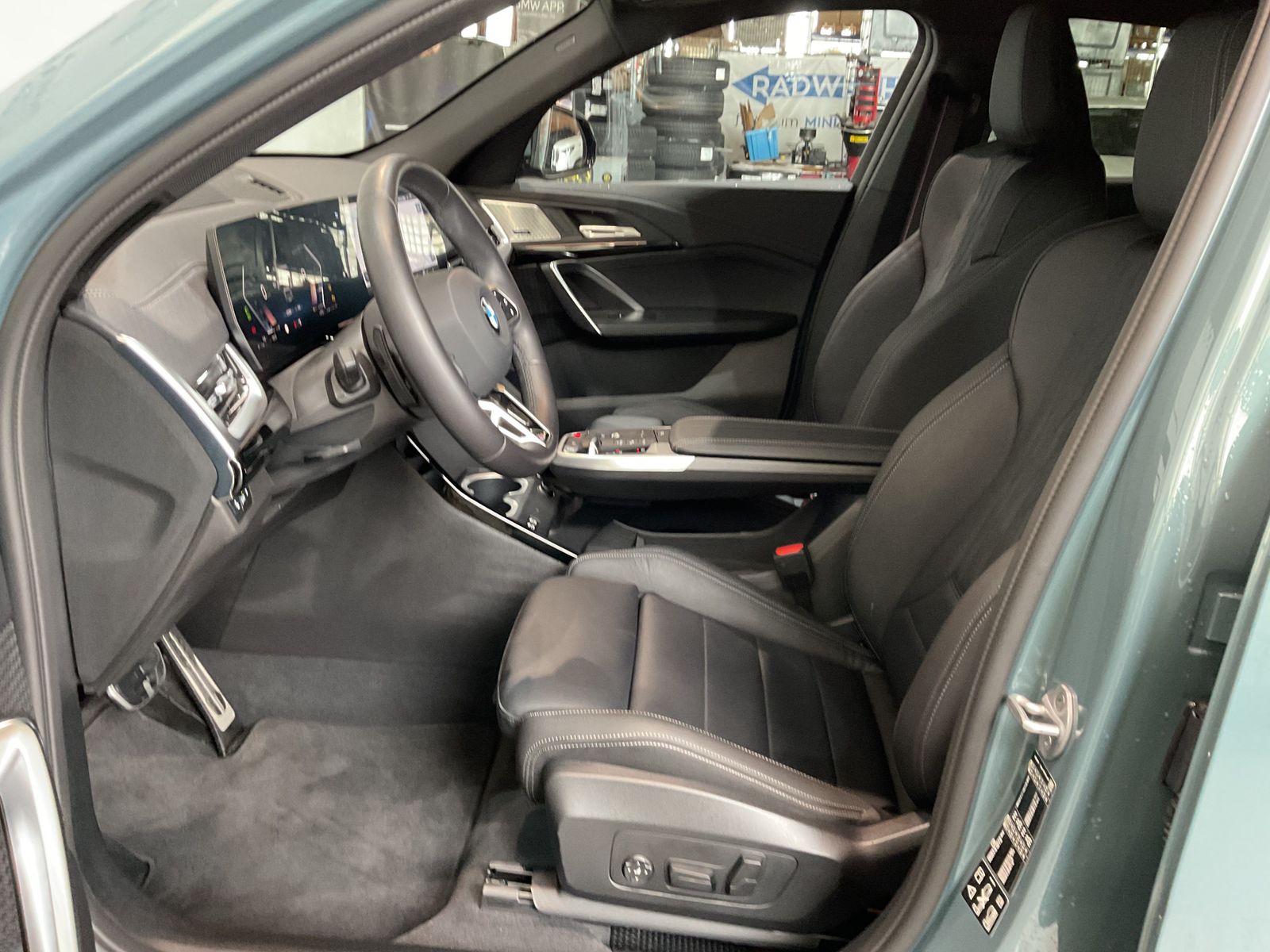 Fahrzeugabbildung BMW X2 xDrive20d M Sportpaket Pro, Head-Up, AHK, Akt