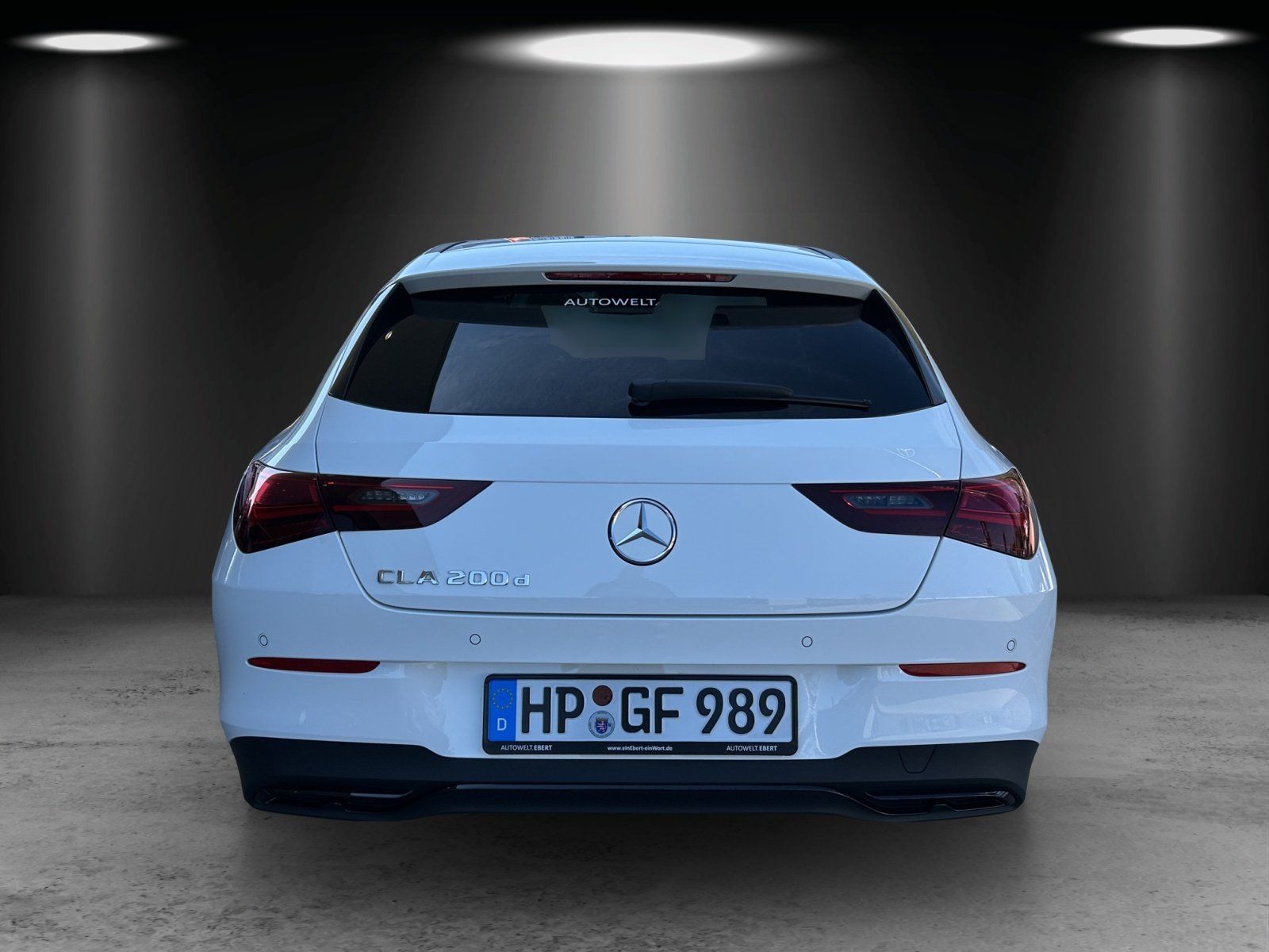 Fahrzeugabbildung Mercedes-Benz CLA 200 d SB Standhz AHK KeyGo MEMORY Multibeam