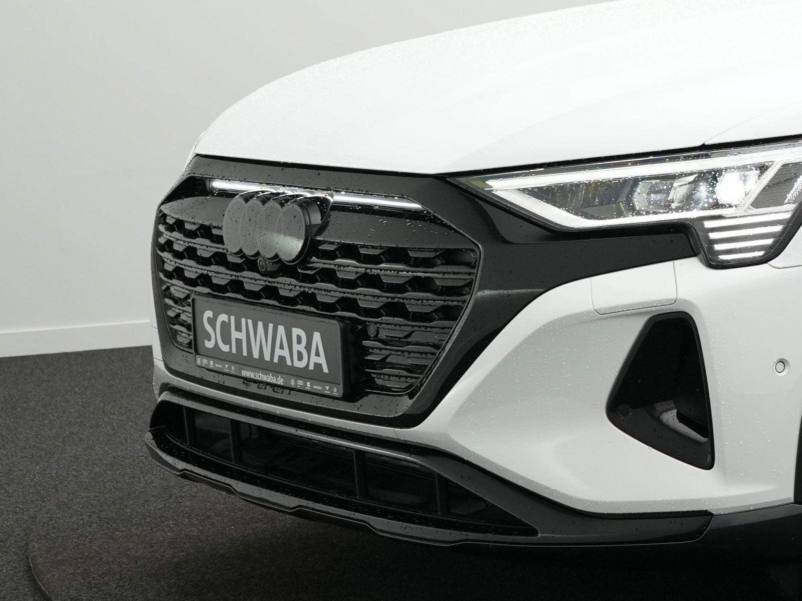 Audi Q8 e-tron - Bild 36