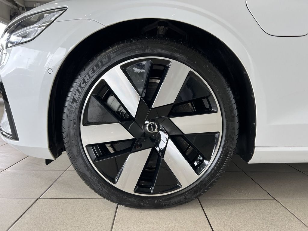 Volvo S60 T8 Ultimate Dark Recharge AWD B&W Massage