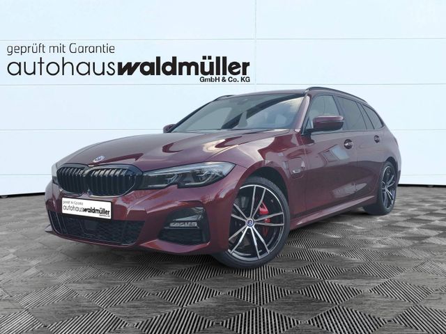 BMW 330e Touring M SPORTPAKET