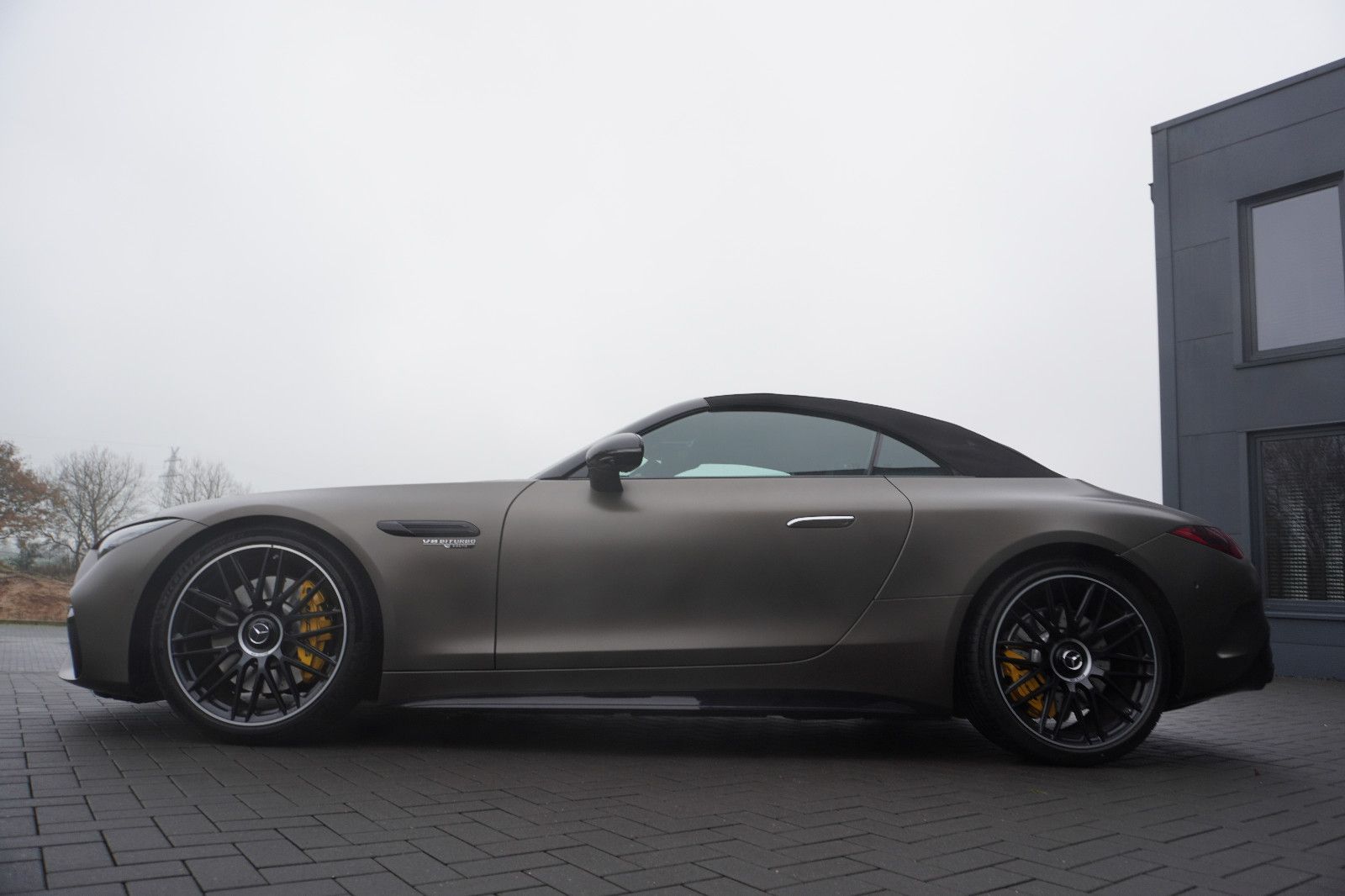 Fahrzeugabbildung Mercedes-Benz SL AMG 63 4Matic