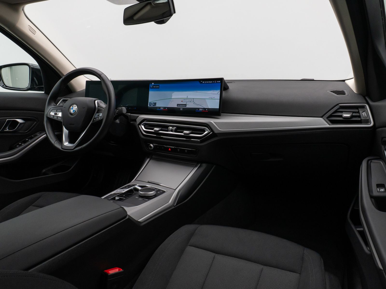 Fahrzeugabbildung BMW 318i GeschwindigReg DAB PDC Cockpit+ Widscreen