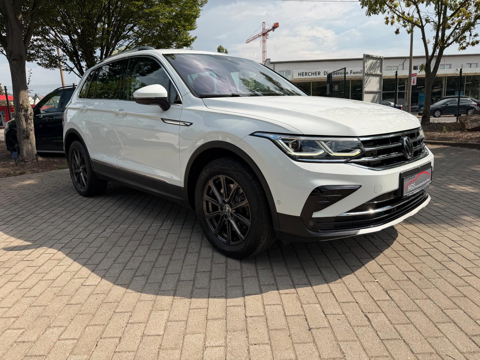 Volkswagen Tiguan Elegance 4Motion Navi AHZV LED Klima SHZ
