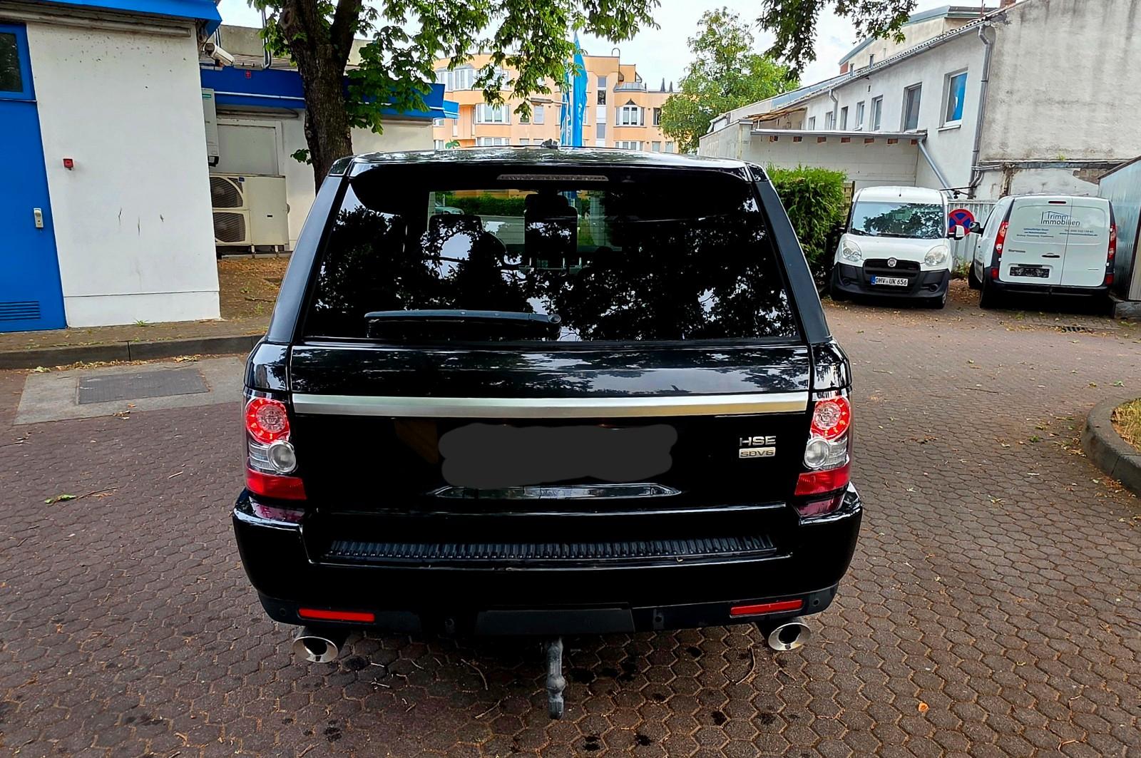 LAND ROVER RANGE ROVER SPORT 256CH - 4X4 - BVA - HISTORIQUE ENTRETIEN COMPLET - 1ERE MAIN - ATTELAGE