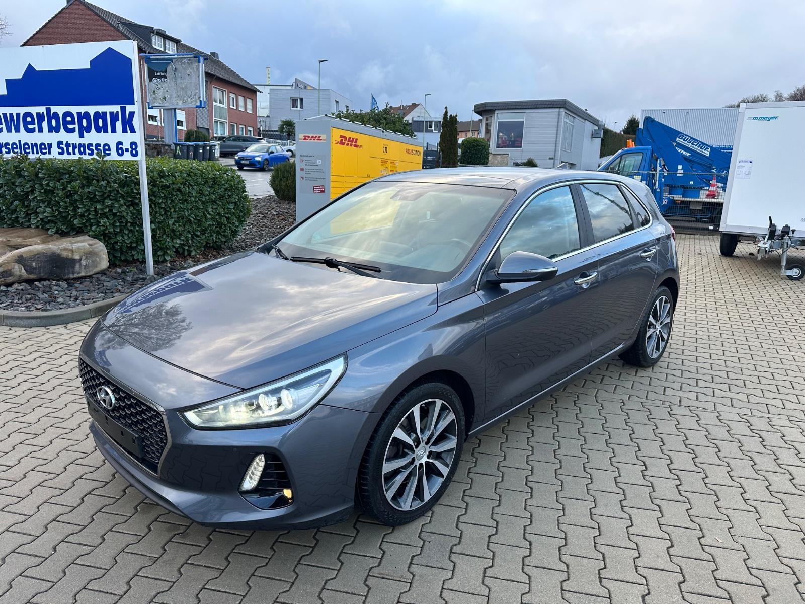 Hyundai i30 1.4 T-GDI Premium DCT Leder Navi Kamera Pano