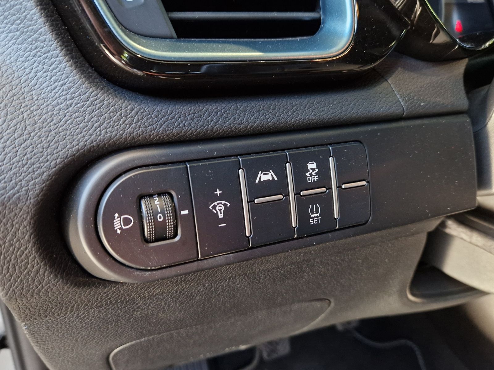 Fahrzeugabbildung Kia Ceed Nightline Edition RFK LED NAV