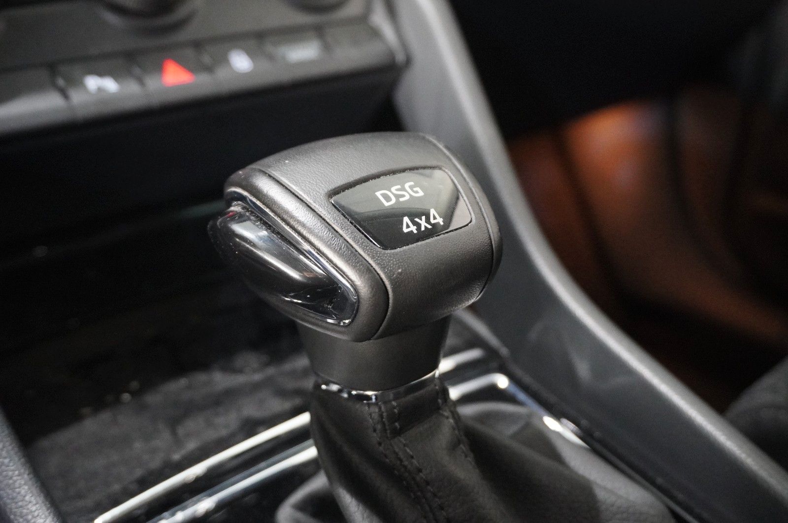 Fahrzeugabbildung SKODA Kodiaq 2.0 TDI STYLE 4X4 DSG NAVI/LED/SHZ/SPORT