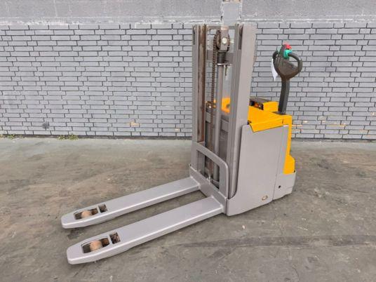 Jungheinrich EJD 220 Baujahr 2019 Stunden 5660 HH 2,1M