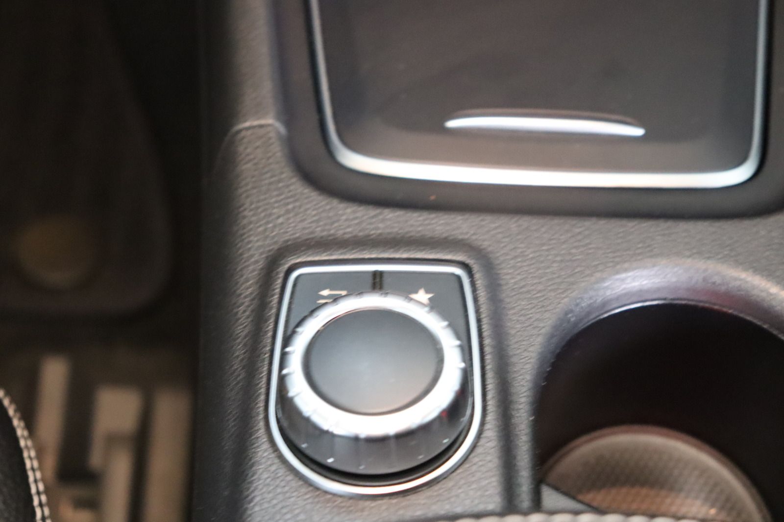 Fahrzeugabbildung Mercedes-Benz CLA 220 CDI Shooting Brake 4Matic